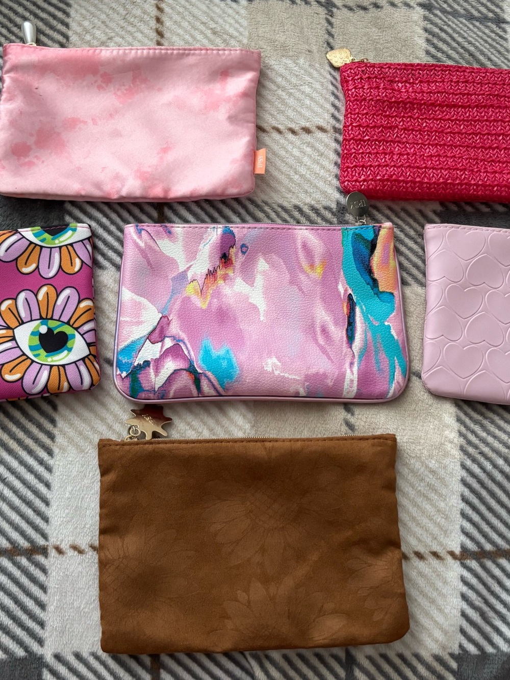 Ipsy small pouches